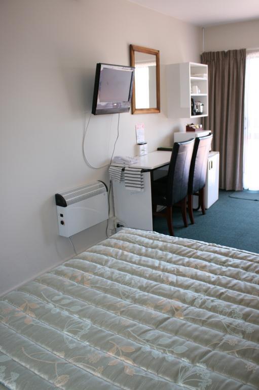 88 Wallace Court Motel Веллингтон Номер фото
