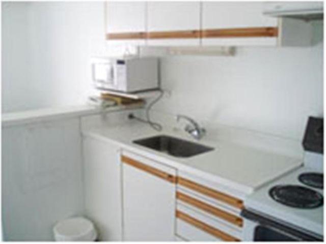 88 Wallace Court Motel Веллингтон Номер фото
